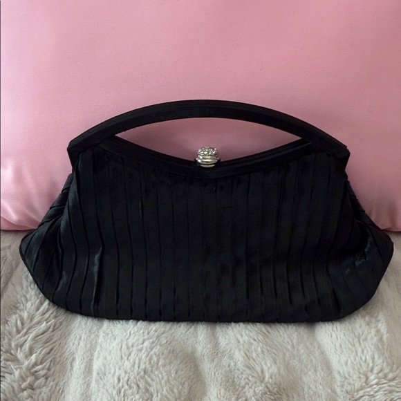 Vintage Black Pleated Satin Evening Clutch with Top Handle - Picture 2 of 7